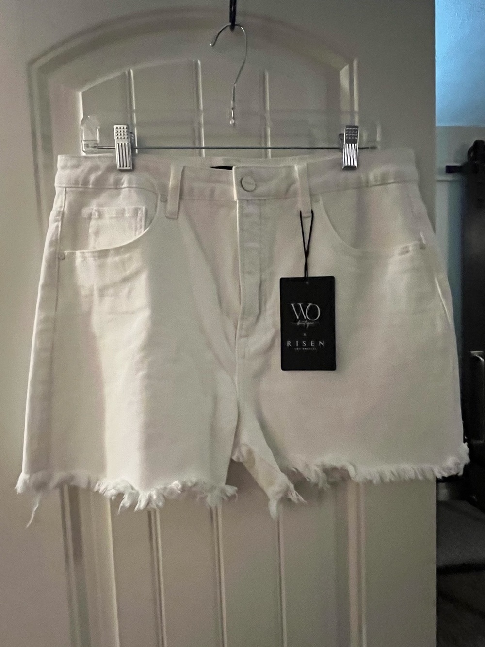 Risen White High-Rise Frayed Hem 4”Inseam Shorts, 1XL